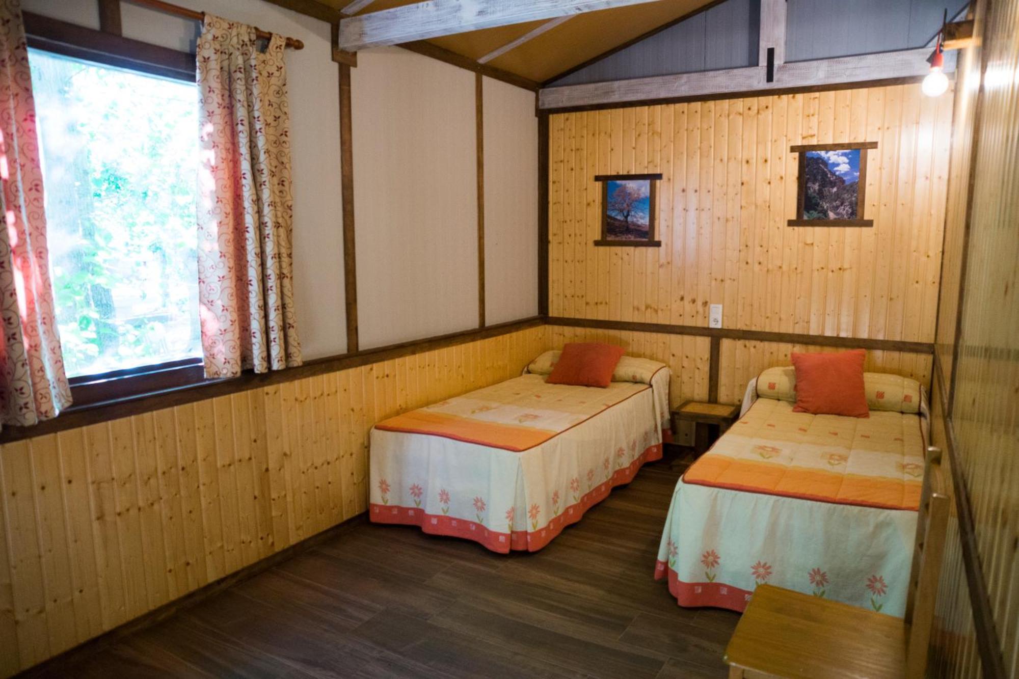Casas Rurales Vado Del Rio Tus Cortijo Prados Zewnętrze zdjęcie